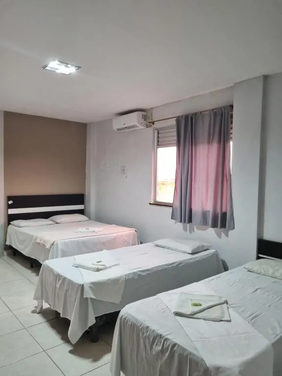 Quarto Triplo Econômico